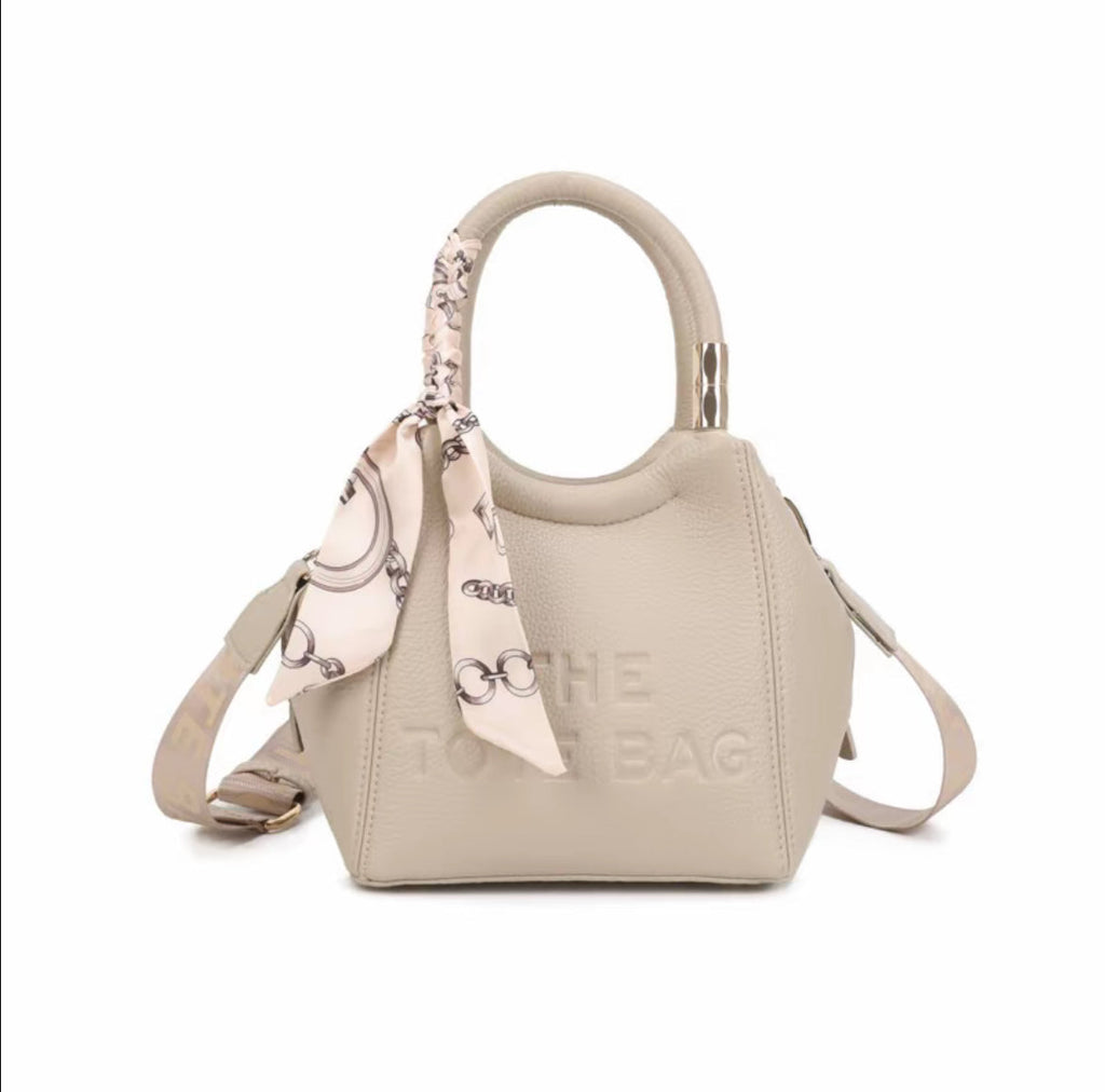 Glamourhouse] Single Zip Grab Bag with Crossbody Strap
